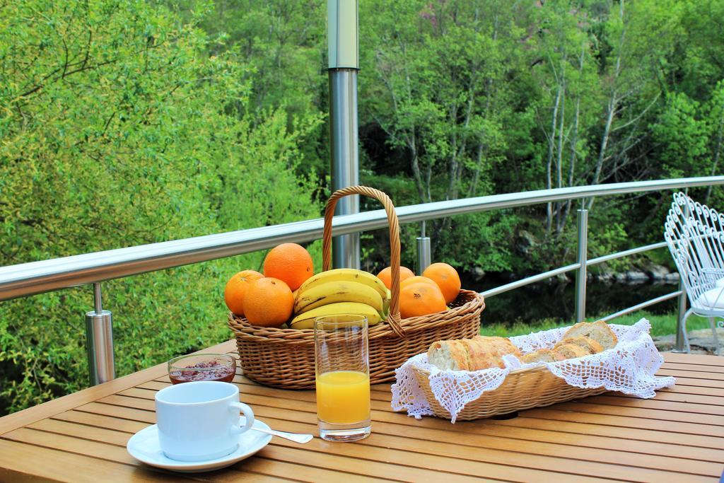Moinho Da Ponte Velha Guest House Bragança Екстериор снимка